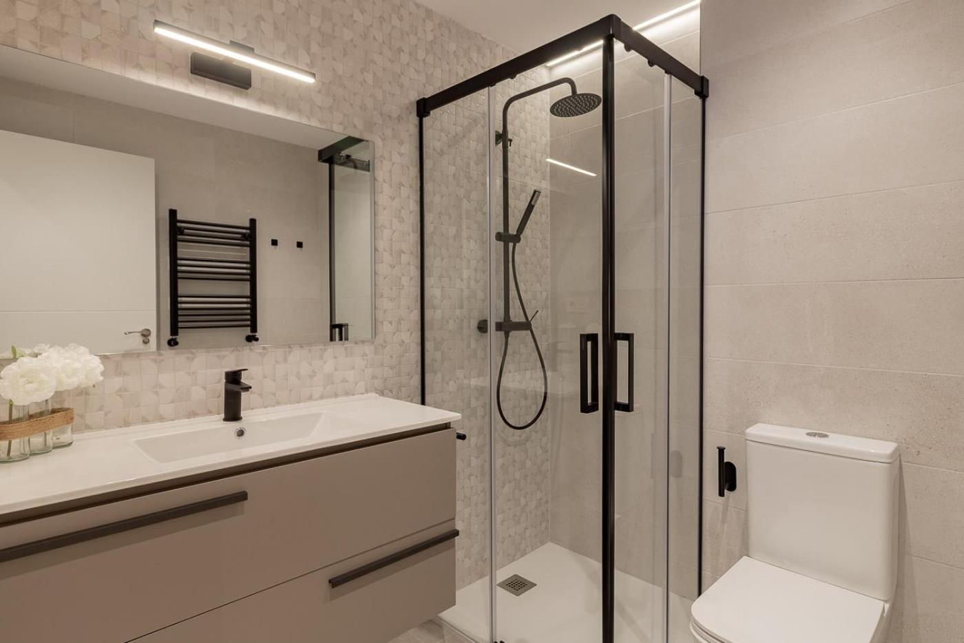 Room4You By Asturias Holidays Oviedo Exterior photo